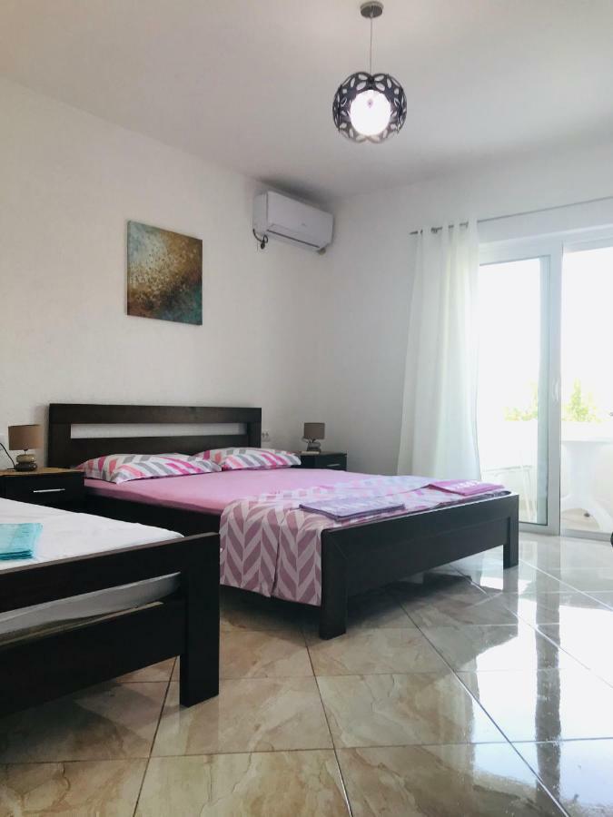 Suka Apartments Ulcinj Bagian luar foto
